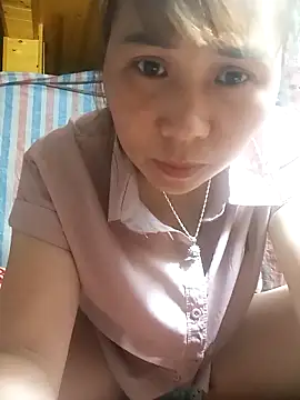 Snapshot of Mpchaola chatting on 04-26-26, 01:52 Mpchaola online show from 04-26-26, 01:52