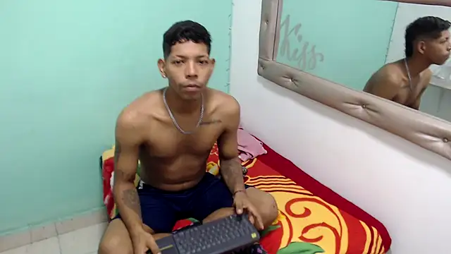 kloe matias online show from 09-14-25, 01:50