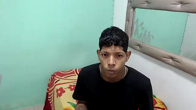 kloe matias online show from 10-16-25, 01:58