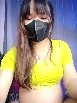 Snapshot of _Wendy- chatting on 10-14-25, 03:45 Wendy- online show from 10-14-25, 03:45