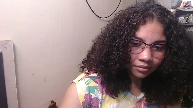 Snapshot of madelene chatting on 02-23-25, 10:09 madelene online show from 02-23-25, 10:09
