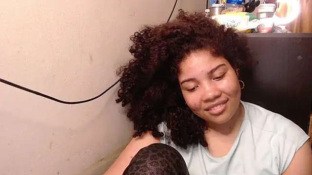 madelene online show from 12-05-25, 02:10