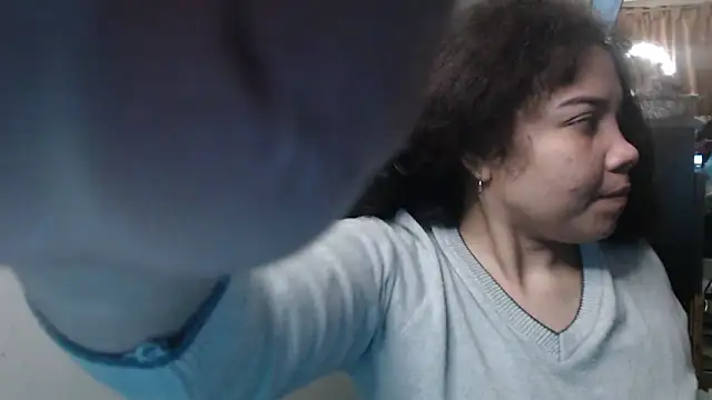 madelene online show from 11-11-25, 01:33