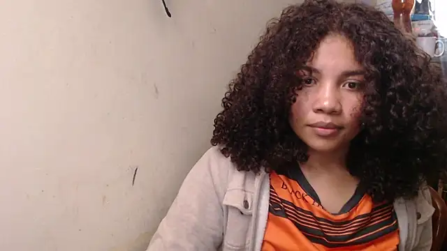 madelene online show from 04-16-26, 02:45