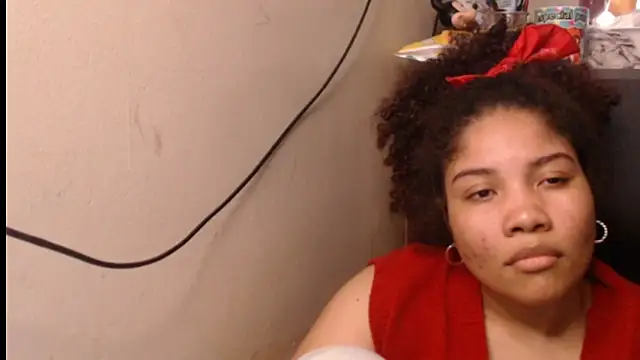 madelene online show from 11-30-25, 01:50