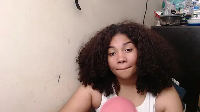 madelene online show from 04-13-26, 01:53