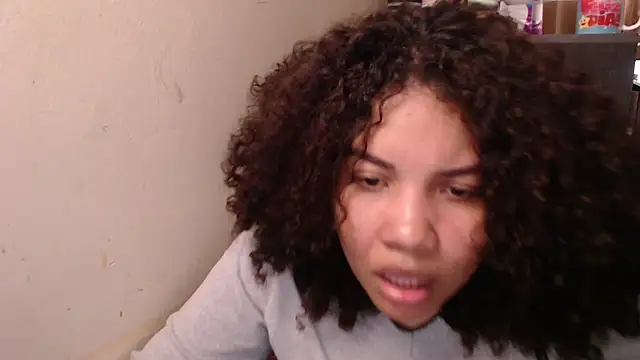 madelene online show from 10-29-25, 03:05