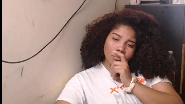 madelene online show from 04-02-26, 03:24