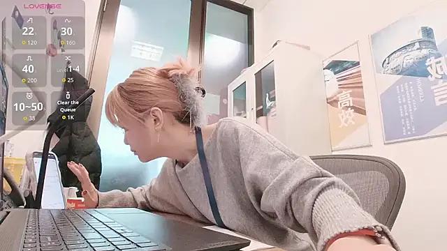 KKMM168 online show from 03-08-26, 04:27