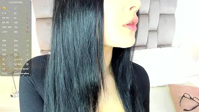 Dannika07 online show from 10-12-25, 03:41