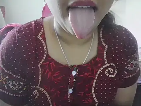 Snapshot of Rushali_69 chatting on 03-01-26, 09:09 Rushali 69 online show from 03-01-26, 09:09