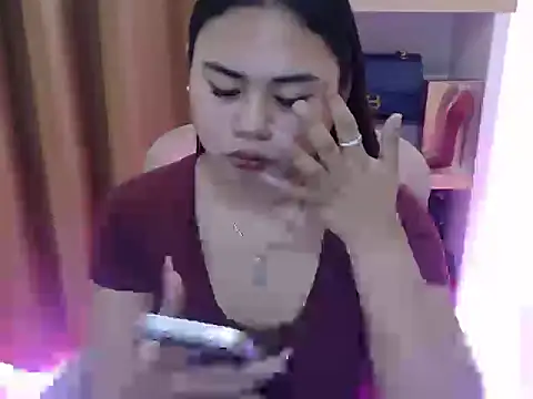 Snapshot of Annafoxy2xx chatting on 05-11-26, 12:28 Annafoxy2xx online show from 05-11-26, 12:28