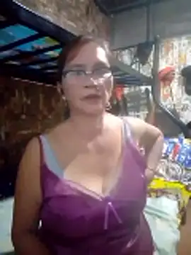 SexyHottMom online show from 04-10-26, 09:55