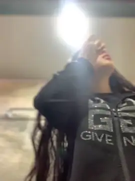 Linda LS online show from 09-09-25, 02:04