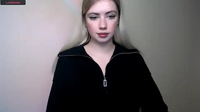 AliceHotty  online show from 12-02-25, 02:30