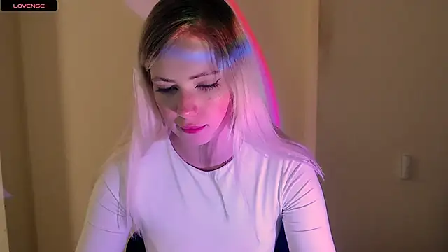 AliceHotty  online show from 09-27-25, 09:48