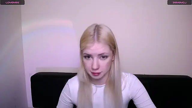 AliceHotty  online show from 02-10-26, 01:21