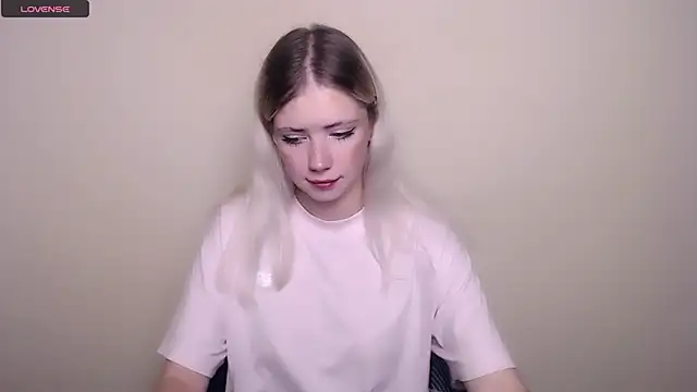 AliceHotty  online show from 09-13-25, 06:13