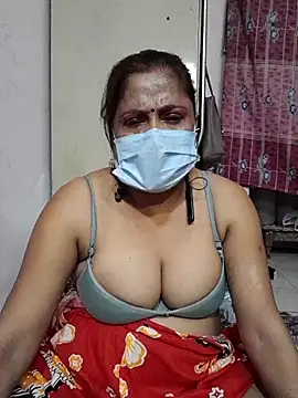 Snapshot of mature_mimi chatting on 10-10-25, 06:31 mature mimi online show from 10-10-25, 06:31