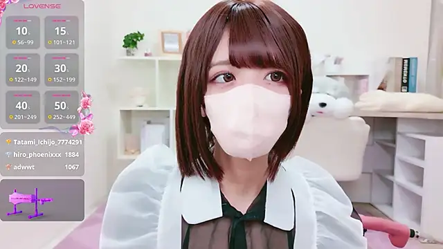 Reina Fcup online show from 05-10-26, 01:04