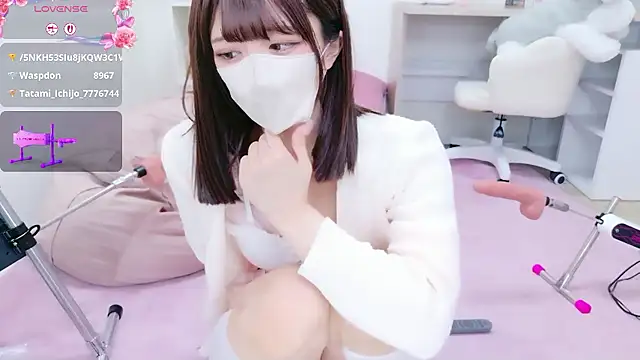 Reina Fcup online show from 01-17-26, 01:37