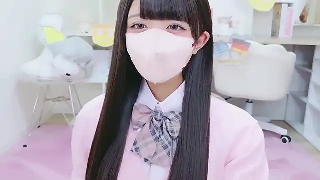 Reina Fcup online show from 09-28-25, 10:33