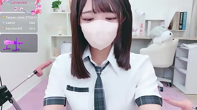 Reina Fcup online show from 02-16-26, 01:21