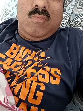 moonflower25 online show from 02-25-26, 02:45