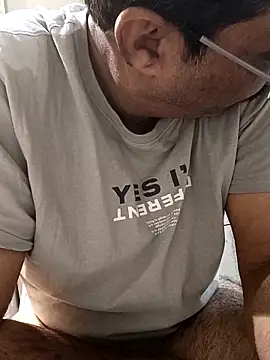 moonflower25 online show from 01-06-26, 04:27