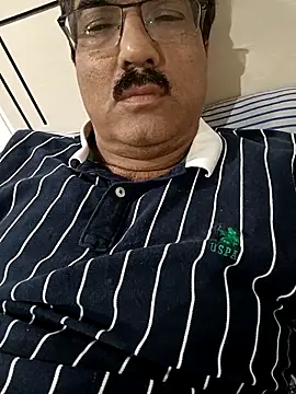 moonflower25 online show from 11-06-25, 02:43