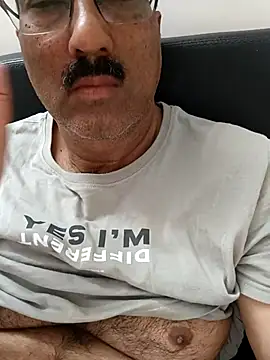 moonflower25 online show from 02-06-26, 04:41