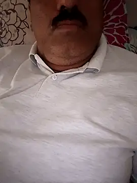 moonflower25 online show from 10-08-25, 03:52