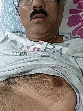 moonflower25 online show from 10-21-25, 08:52