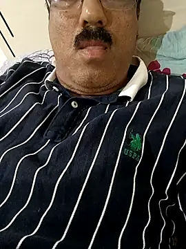 moonflower25 online show from 10-18-25, 03:30