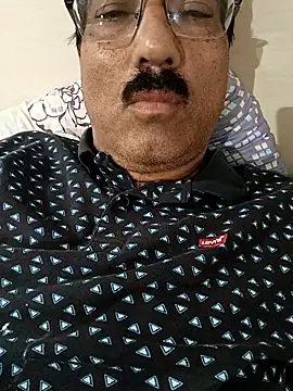 moonflower25 online show from 10-14-25, 03:29