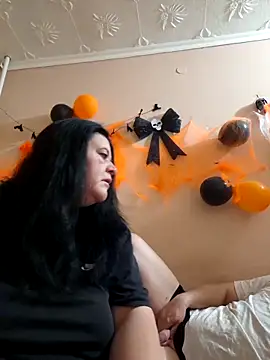 BlacReign online show from 10-22-25, 07:24