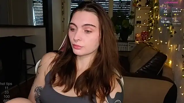 dorfmatratze   online show from 11-28-25, 08:14