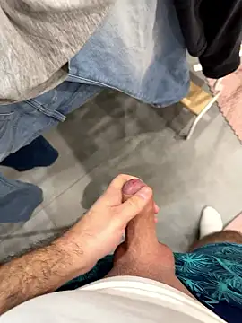 cumtributfan2025 online show from 01-13-26, 05:00