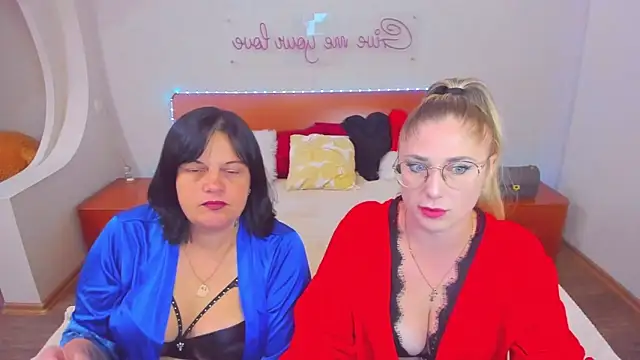 Snapshot of Your_Exstasy chatting on 09-26-25, 06:31 Your Exstasy online show from 09-26-25, 06:31