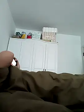 huanhuanaaaaa online show from 04-01-26, 02:13