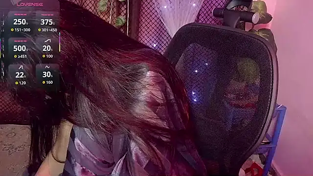 Snapshot of heyy_kiran chatting on 01-13-26, 04:33 heyy kiran online show from 01-13-26, 04:33