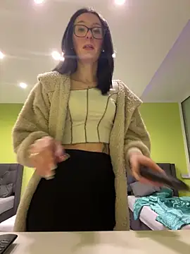 Emilia Mausi online show from 02-02-26, 07:35