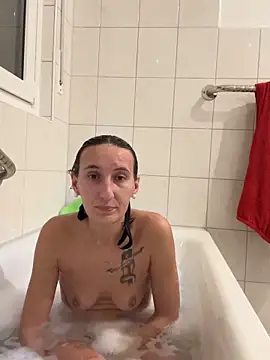 Emilia Mausi online show from 09-23-25, 06:04