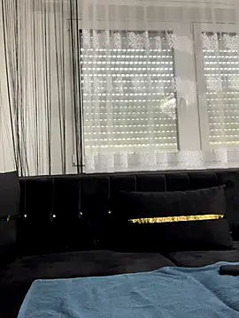 Emilia Mausi online show from 09-24-25, 12:33