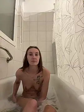 Emilia Mausi online show from 01-07-26, 07:08