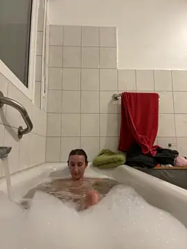 Emilia Mausi online show from 09-25-25, 07:31