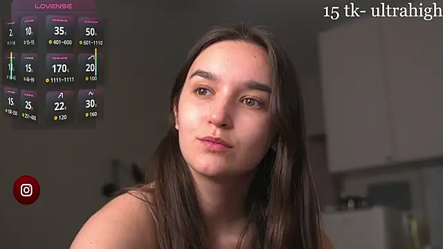 Snapshot of Mirarune chatting on 06-16-26, 05:35 Mirarune online show from 06-16-26, 05:35