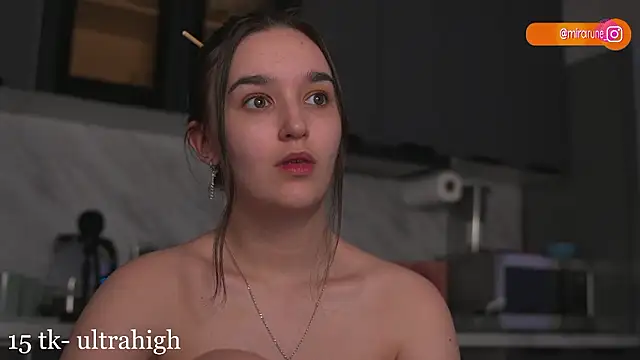 Snapshot of Mirarune chatting on 02-09-26, 01:42 Mirarune online show from 02-09-26, 01:42