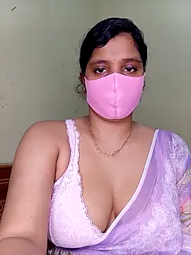 Rose-luckey online show from 04-01-26, 01:41