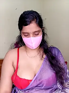 Rose-luckey online show from 04-14-26, 06:35